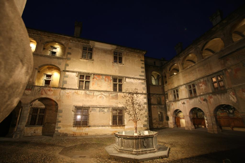 Maison Cassius Issogne Exterior foto